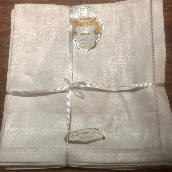 $50 Pure Irish Linens, Gold Medal Brand, Made in Ireland, 100% Linen - Picture 1 of 3